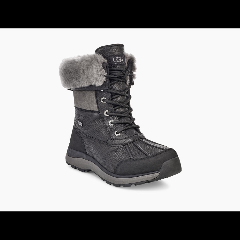 Brand New in box Ugg Adirondack. Black. Waterproof